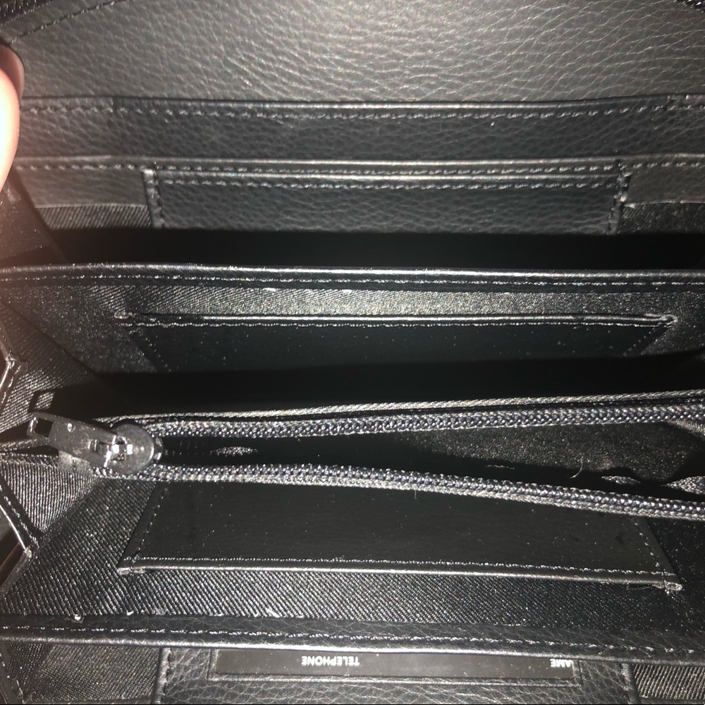 Mundi black leather wallet - Picture 3 of 5